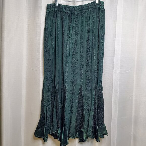 Braja Embroidered Maxi Flowy Scalloped Skirt Size M/L/XL One Size Fits Most - Picture 4 of 11
